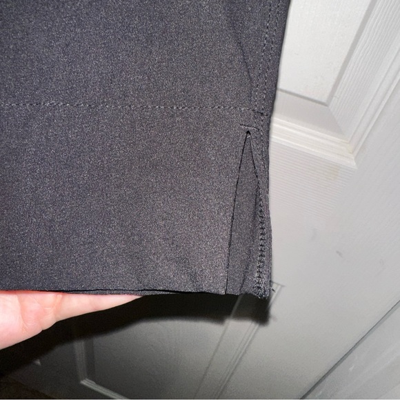 Athleta Womens Wander Slim Ankle Pants 2 Black Side Zip Sculptek Waist Stretch - Picture 4 of 8